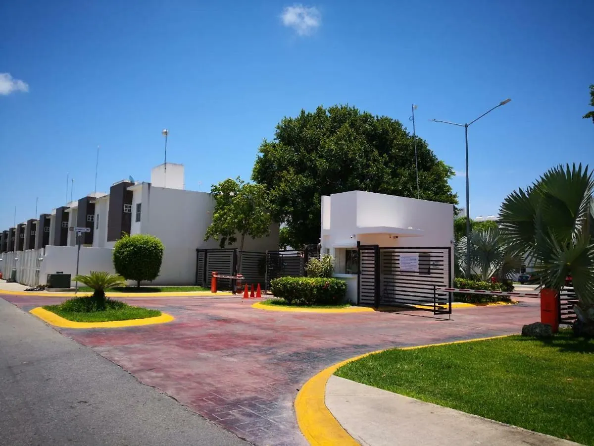 Chalet 21 Playa del Carmen 0*,